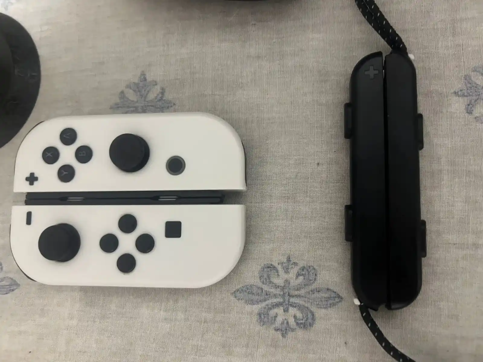 CB/ JOY-CON+CONFORT GRIP, 188,00 SEGUIDOS DE 13,00😍