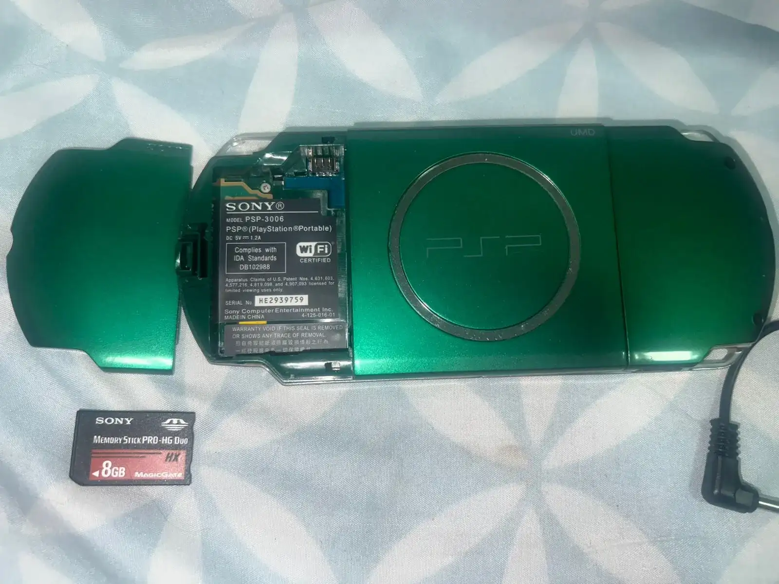 CB/ DavidM / 👊🏽 PSP SPIRITED GREEN, 447,00 SEGUIDOS DE 40,00😍