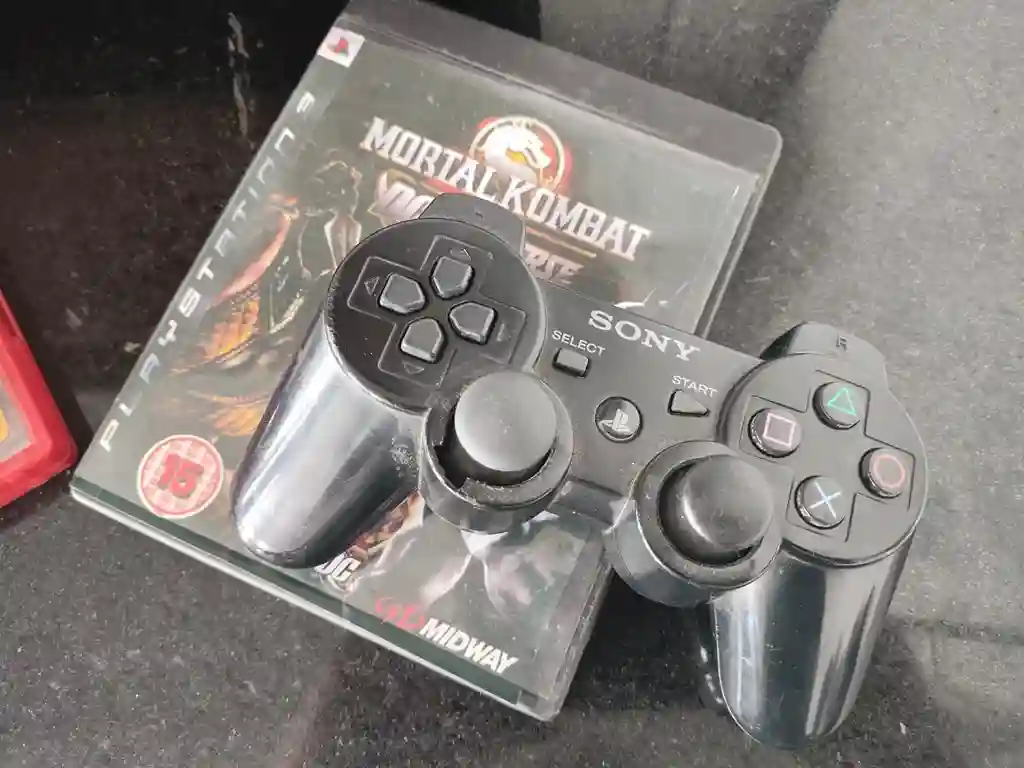 WA/ VINIRCR /PS3 100%+CONTR+JOGOS♨️148,00 SEGUIDOS DE 20,00👊🏽