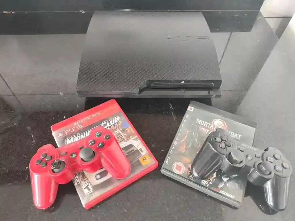 WA/ VINIRCR /PS3 100%+CONTR+JOGOS♨️148,00 SEGUIDOS DE 20,00👊🏽