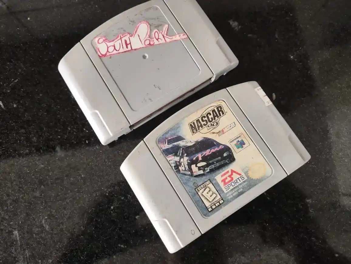 WA/ mex3890 /2 JOGOS ORIGINAIS USA👊🏽47,00 SEGUIDOS DE 9,00♨️