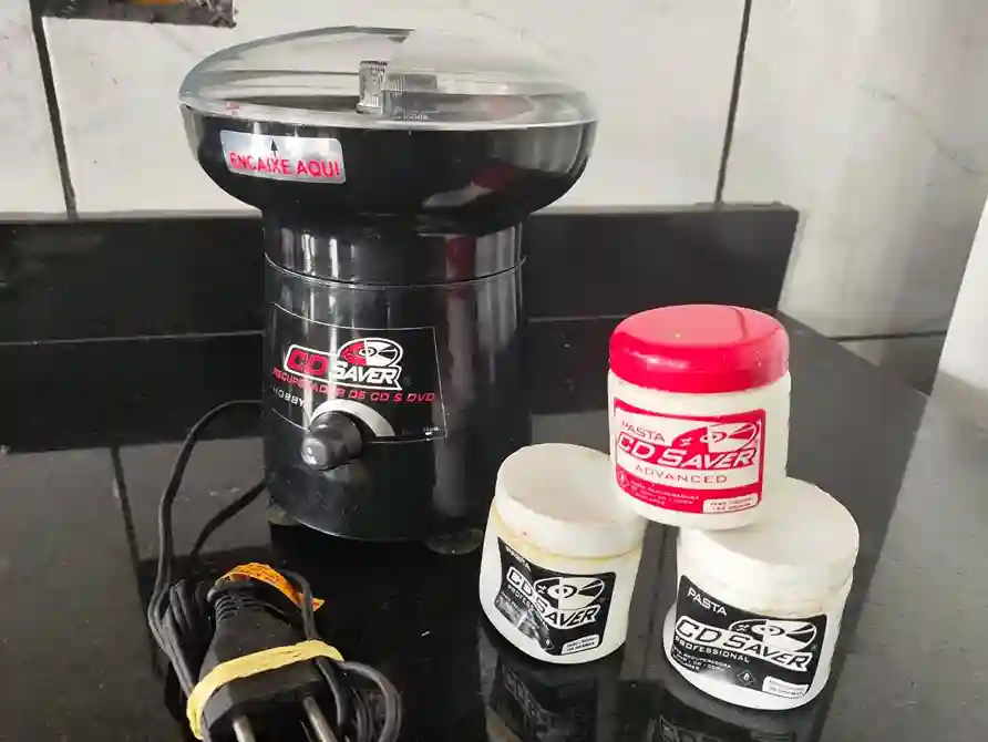 WA/ Angelo Custodio Neto /MÁQUNA POLIDORA DE CDS/DVDS😯117,00 SEGUIDOS DE 19,00👊🏽