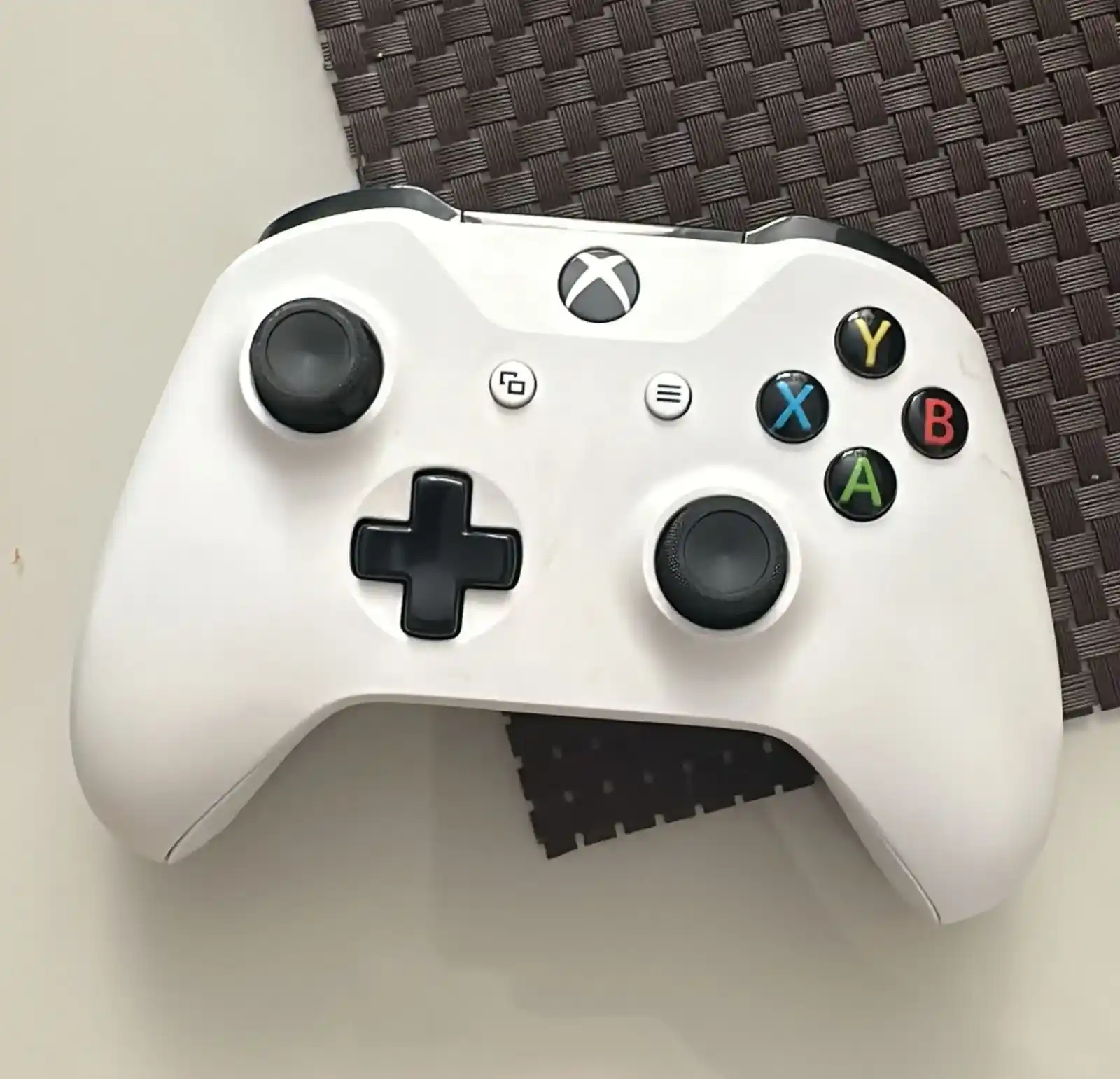 NR/ Jose Cilmar /XBOX ONE NA CAIXA, TOP!+JOGO😍797,00 SEGUIDOS DE 23,00♨️