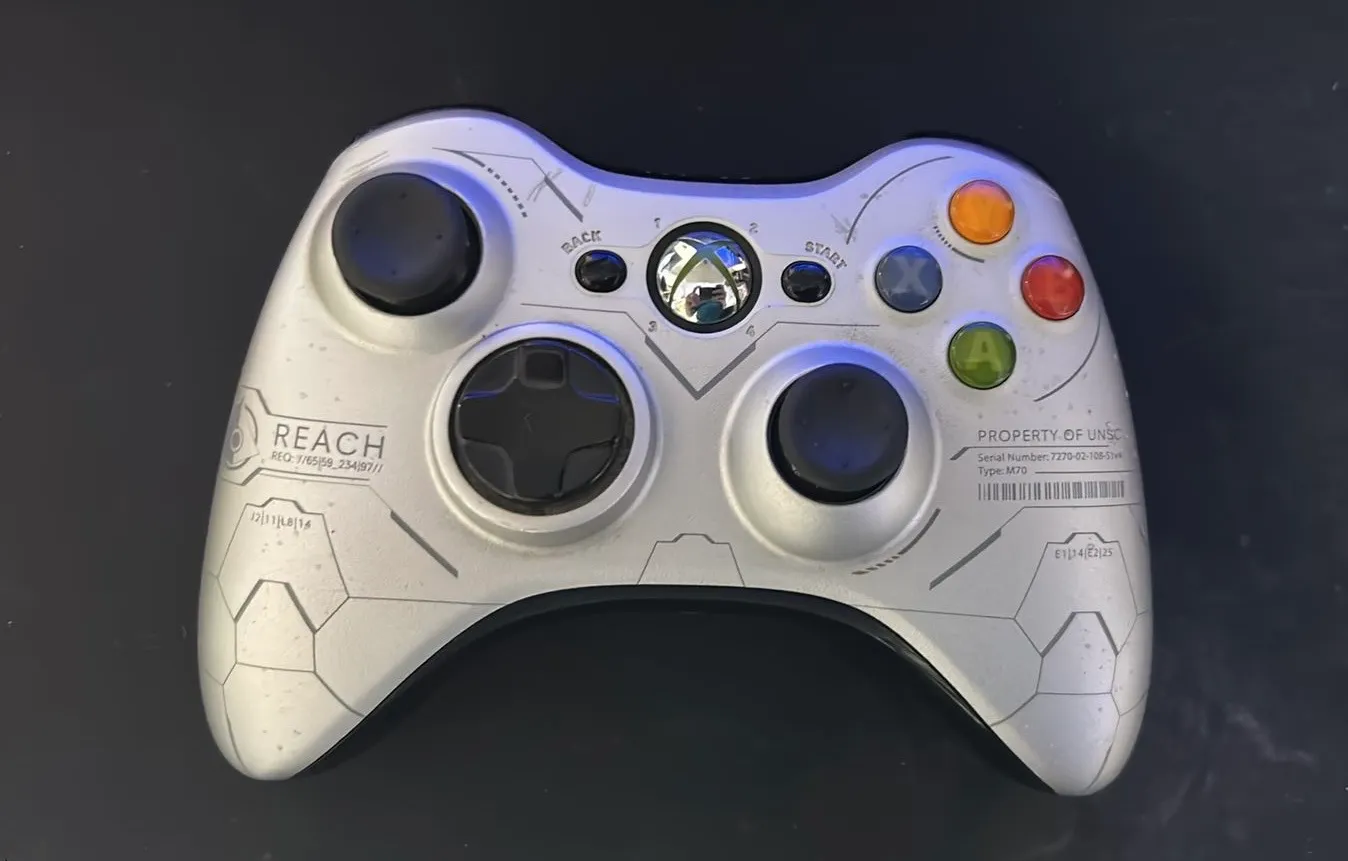 RL/ Xitelio /ORIGINAL EDIÇÃO HALO REACH😯88,00 SEGUIDOS DE 12,00