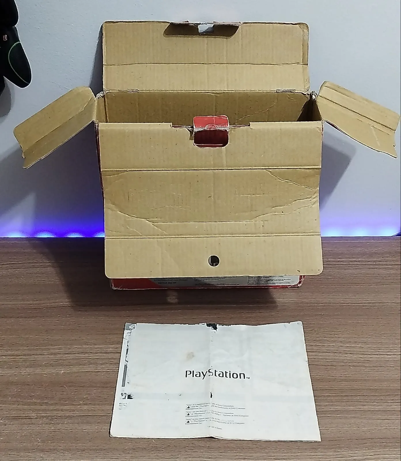 FB/ Felipe Faco /CAIXA DO PS1+MANUAL 129,00 SEGUIDOS DE 8,00♨️