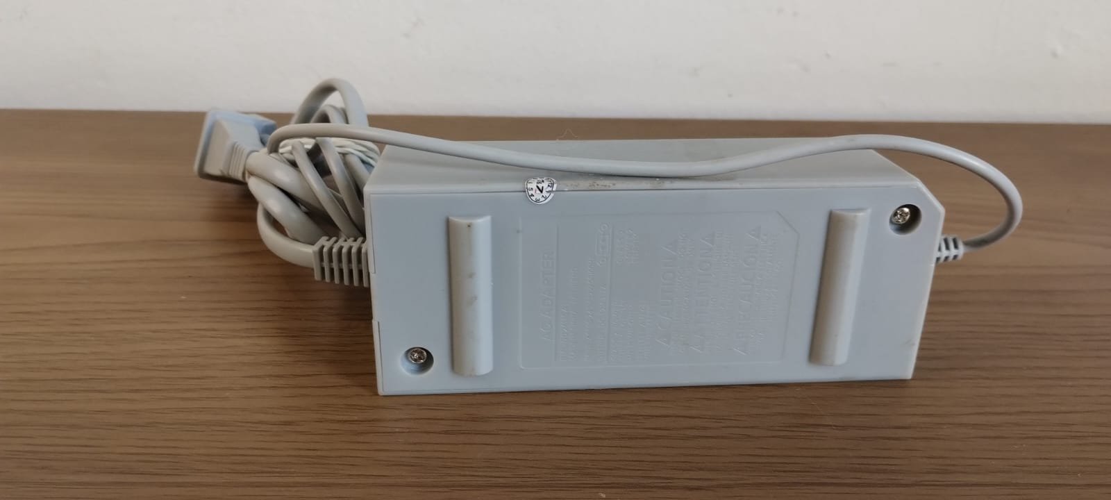 FH/ FONTE NINTENDO WII AL. 29,00 SEGUIDOS DE 5,00