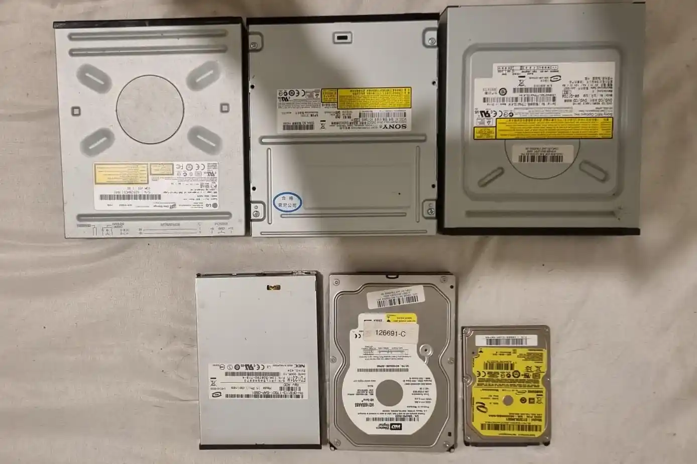 R3/ Gisele /LOTE DE GRAVADORES E HDS😯47,00 SEGUIDOS DE 11,00