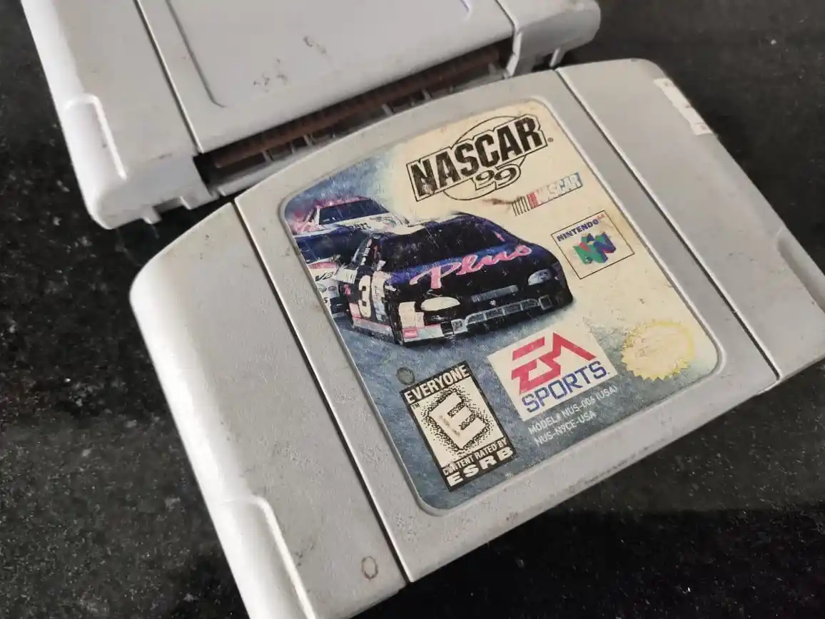 WA/ mex3890 /2 JOGOS ORIGINAIS USA👊🏽47,00 SEGUIDOS DE 9,00♨️