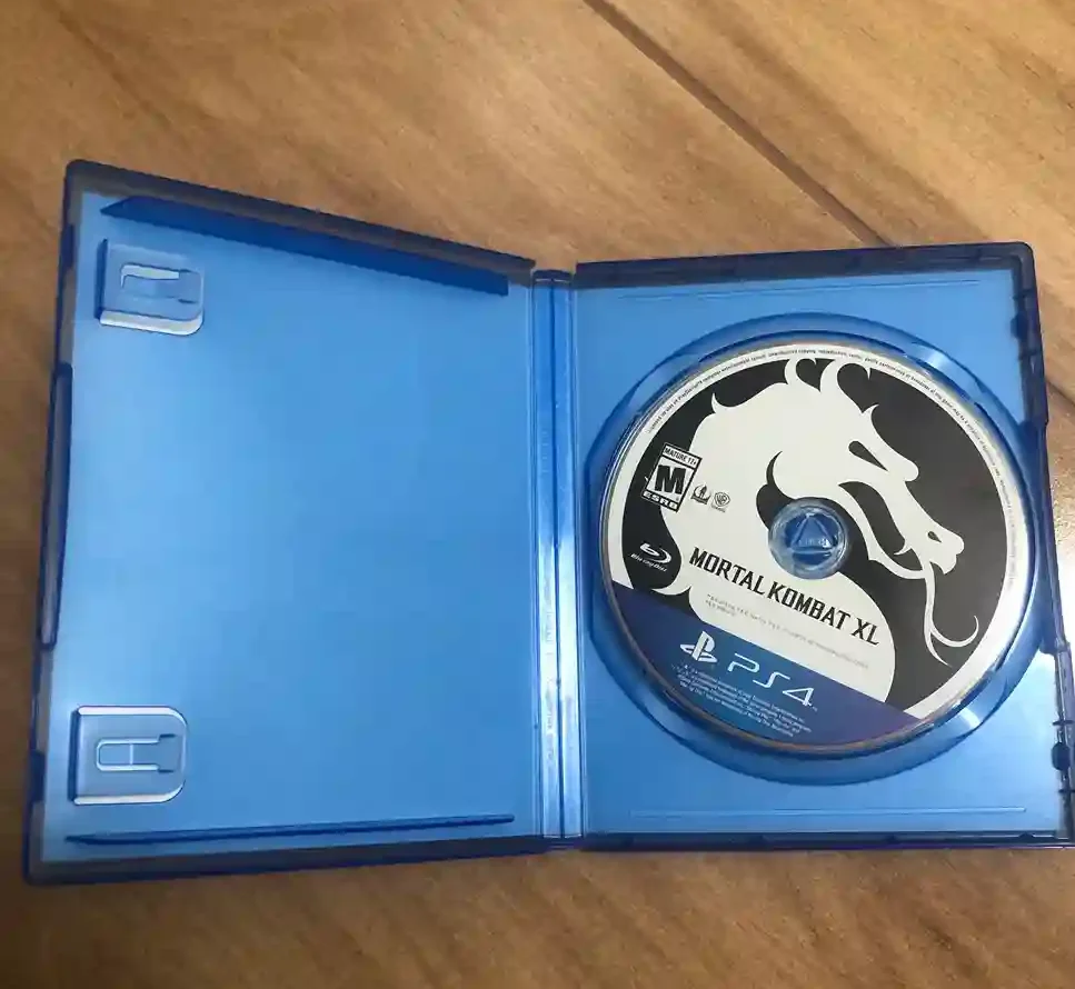 B9/PAULA/ MORTAL KOMBAT PS4 💀 41,00 SEGUIDOS DE 7,00