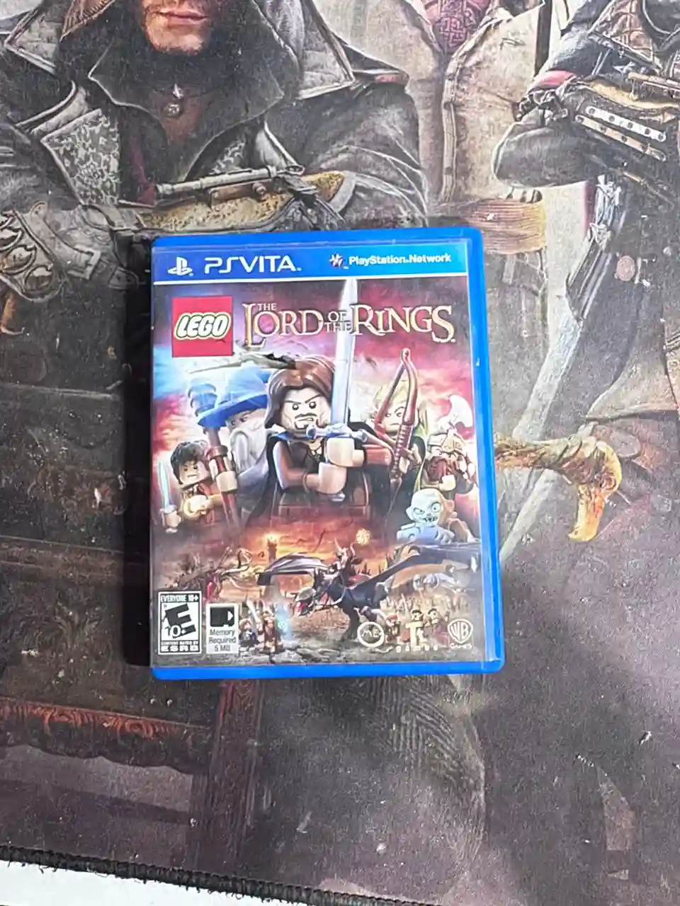 RL/ 17thiagoov /LORD OF THE RINGS ORIGINAL PSVITA 21,00 SEGUIDOS DE 7,00