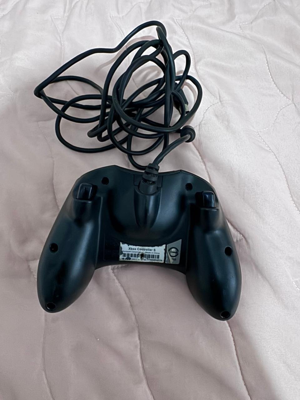 RL/ mauricioms /LINDO CONTROLE XBOX CLASSIC 63,00 SEGUIDOS DE 12,00