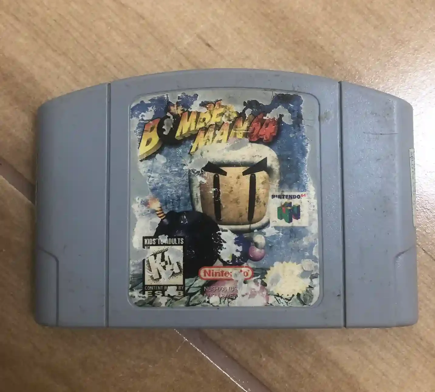 B9/JUNIOR88/ ORIGINAL BOMBERMAN N64💣 53,00 SEGUIDOS DE 11,00