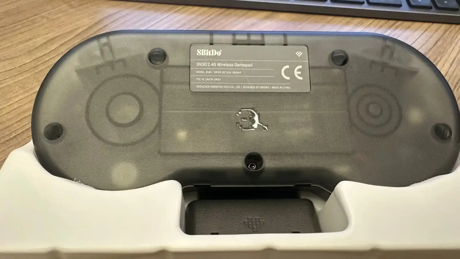 R9/ 1*******ov /ORIGINAL CONTROLE 8BITDO SEM FIO 🎮🎮 59,00 SEGUIDOS DE 9,00 🚨🚨