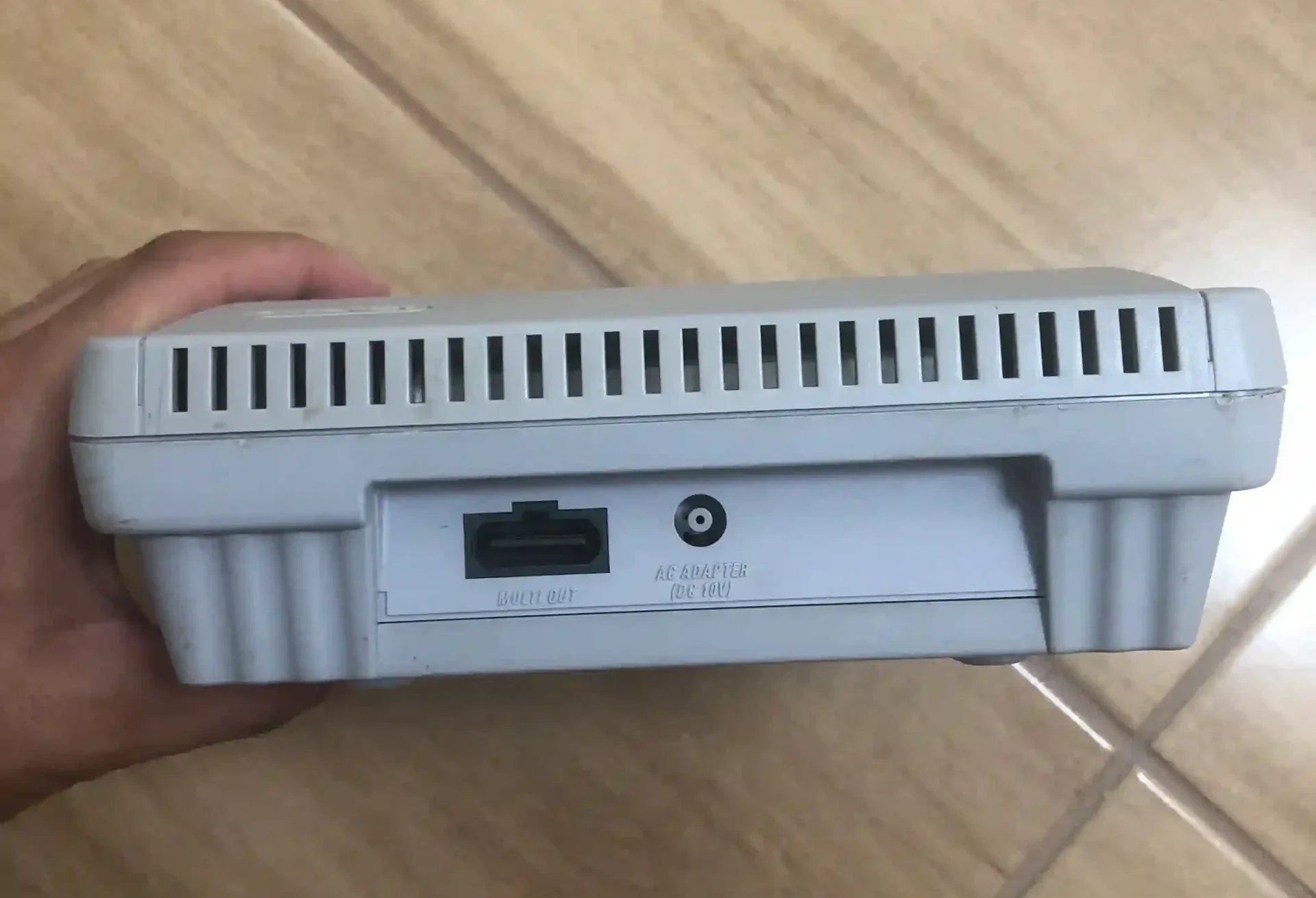 B9/ISAWUE/ SUPER SNES BABY AV 🔥 77,00 SEGUIDOS DE 22,00