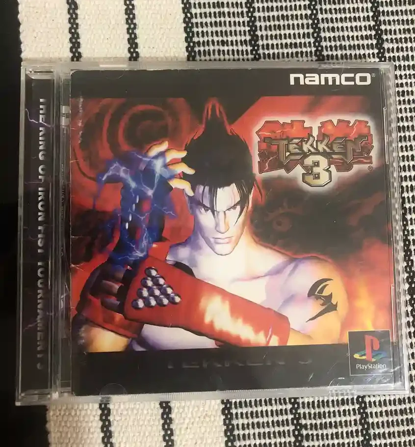 B9/TIAGO CASTILHOS/ ORIGINAL TEKKEN 3 PS1🥊 77,00 SEGUIDOS DE 12,00