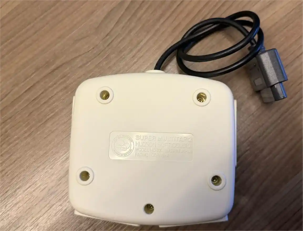 R9/ Felipe Faco /ORIGINAL MULTI TAP 2 BOMBERMAN 💣💣 98,00 SEGUIDOS DE 8,00 🚨🚨