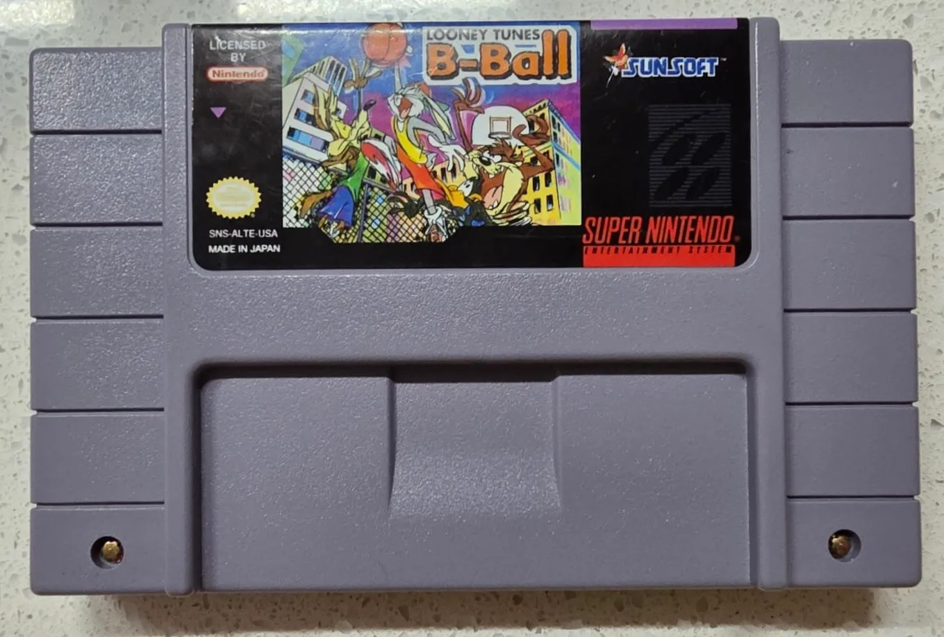 BG/ Leonardo DF /100% ORIGINAL LOONEY TUNES B-BALL😱98,00 SEGUIDOS DE 28,00