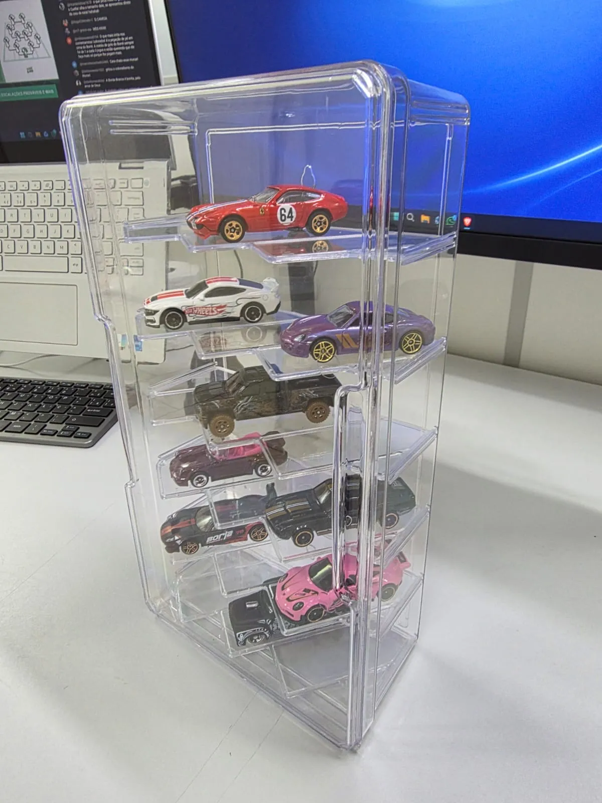 BG/ gabriel.s /EXPOSITOR ACRÍLICO HOTWHEELS! 49,00 SEGUIDOS DE 9,00