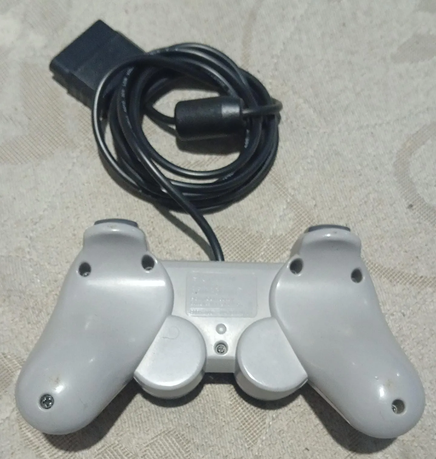 AD/ 17thiagoov /ORIGINAL CONTROLE PS1!   57,00 SEGUIDOS DE 11,00