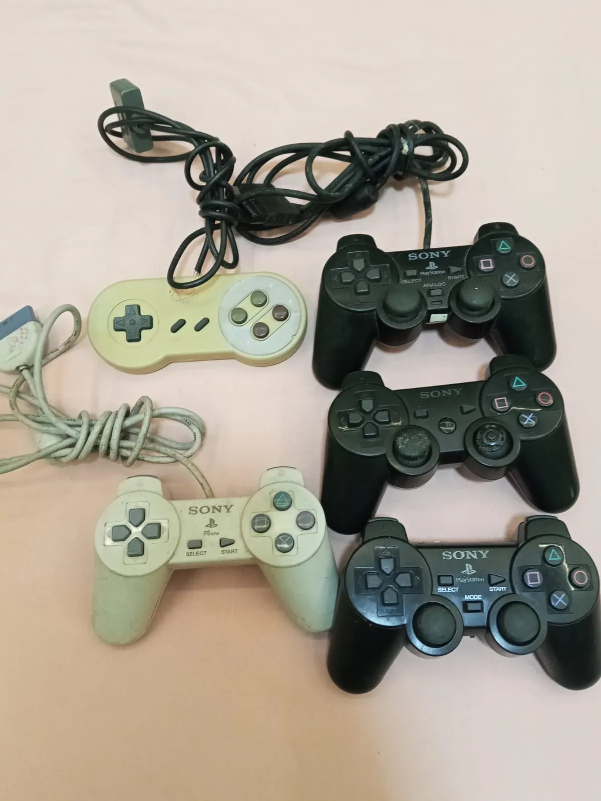 TA/ LOTE DE 6 CONTROLES! 77,00 SEGUIDOS DE 10,00