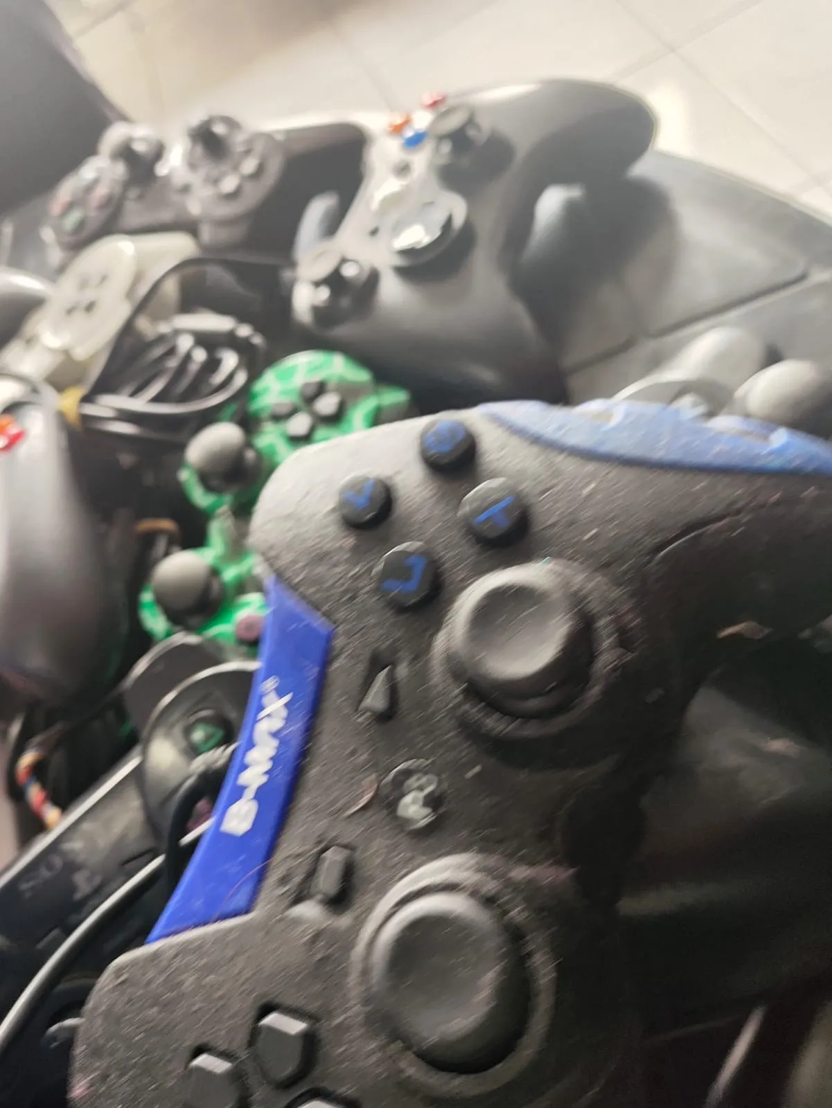 WA/ SUPER LOTE DE 40 CONTROLES! 137,00 SEGUIDOS DE 12,00