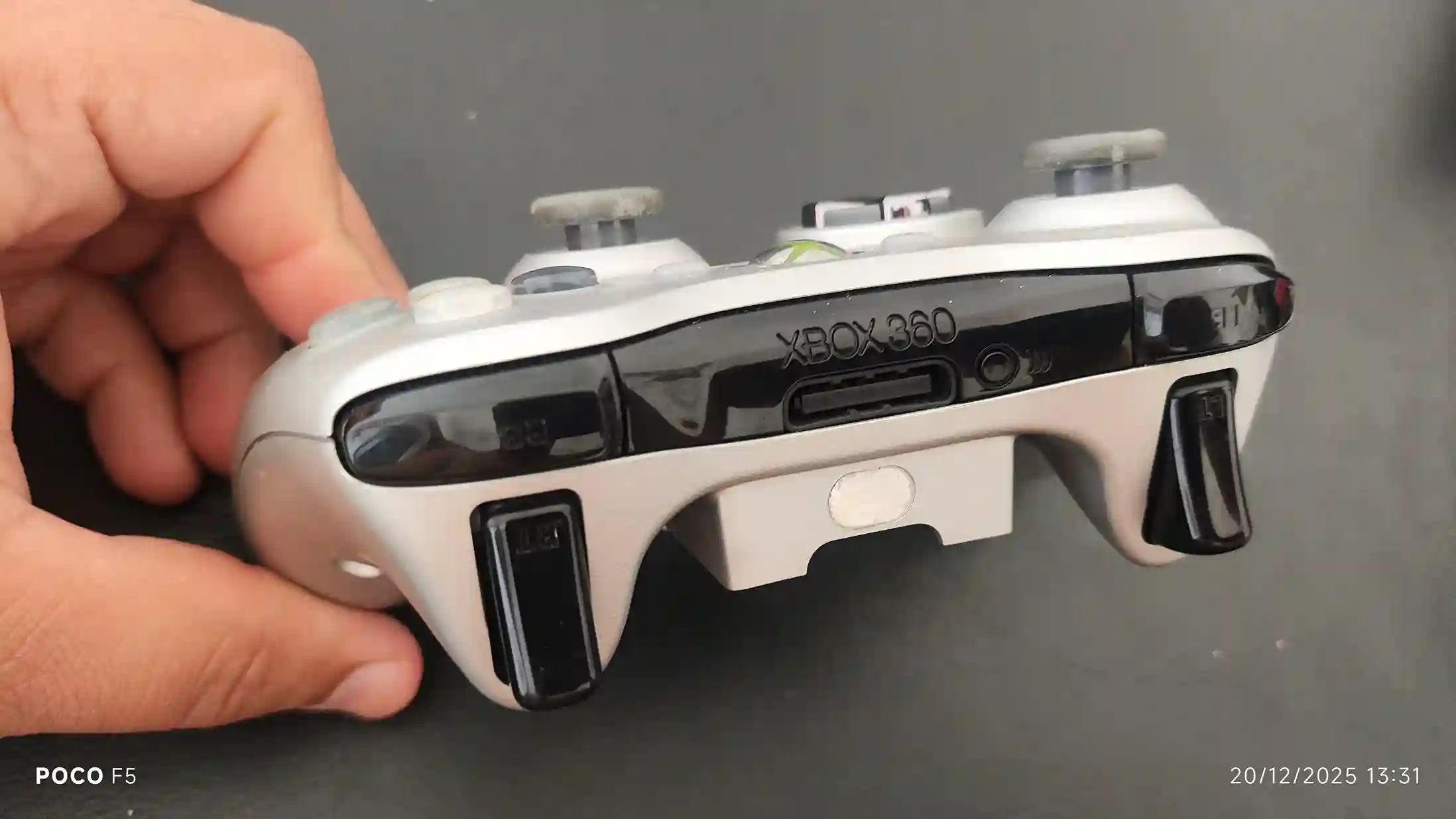 KF/ 17thiagoov/CONTROLE PRATA XBOX 360 ORIGINAL 89,00 SEGUIDOS DE 6,00