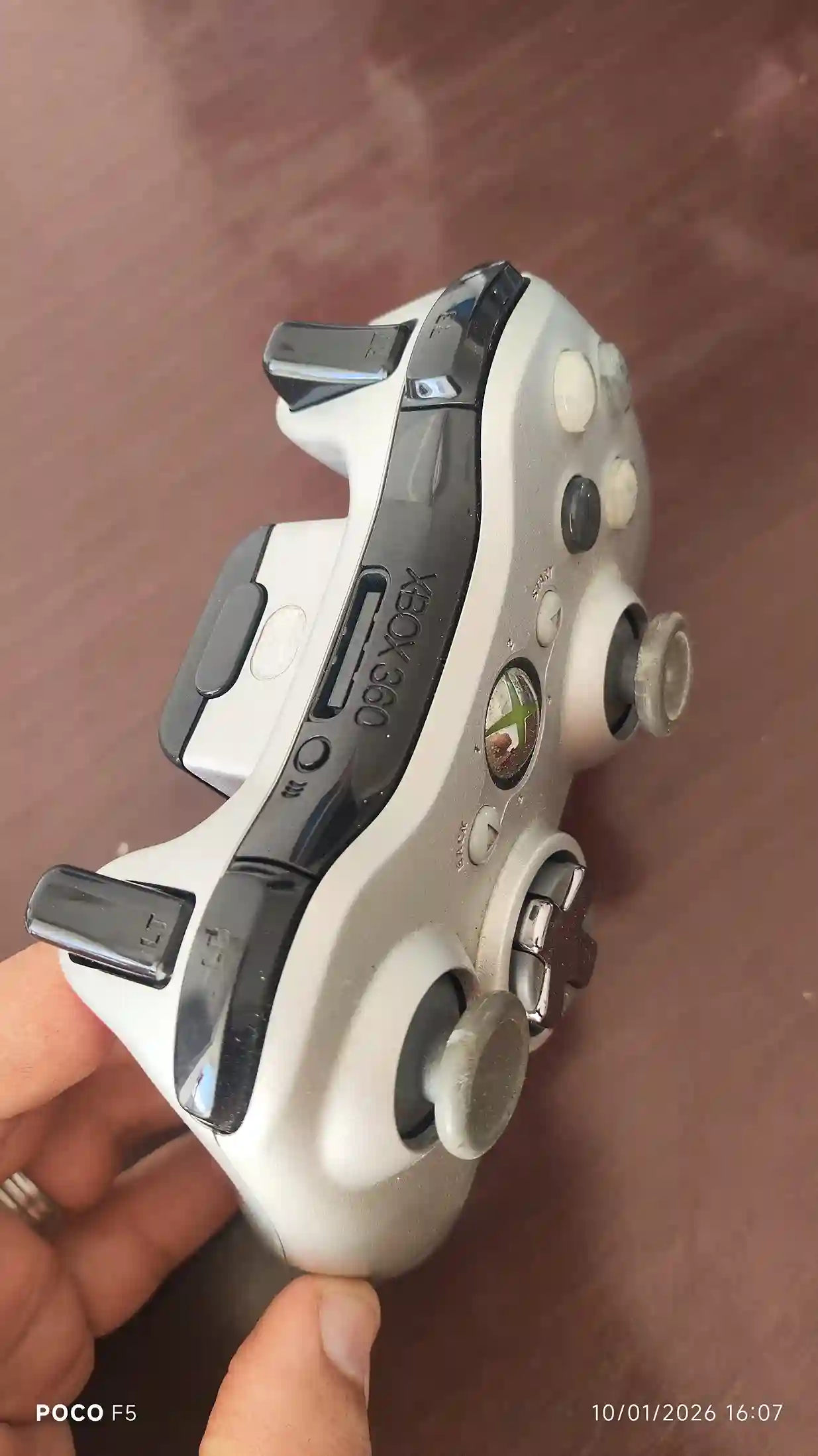 KF/ 17thiagoov/CONTROLE PRATA XBOX 360 ORIGINAL 89,00 SEGUIDOS DE 6,00