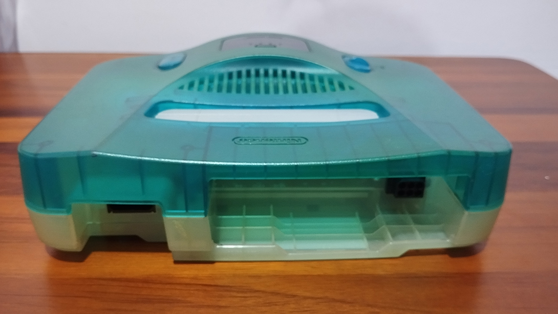 SA/ 17thiagoov /NINTENDO 64 CLEAR BLUE   225,00 SEGUIDOS DE 25,00