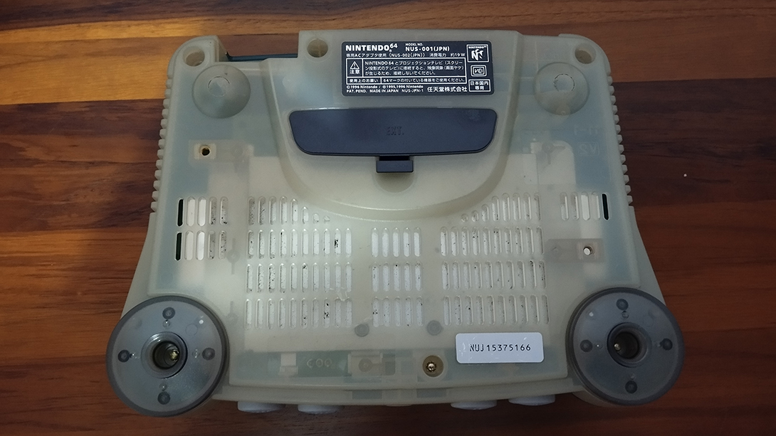 SA/ 17thiagoov /NINTENDO 64 CLEAR BLUE   225,00 SEGUIDOS DE 25,00