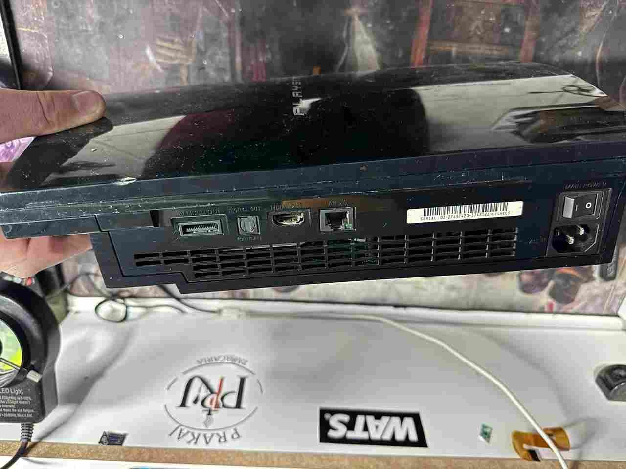 RL/ Gisele /LINDO PS3 FAT 41,00 SEGUIDOS DE 17,00