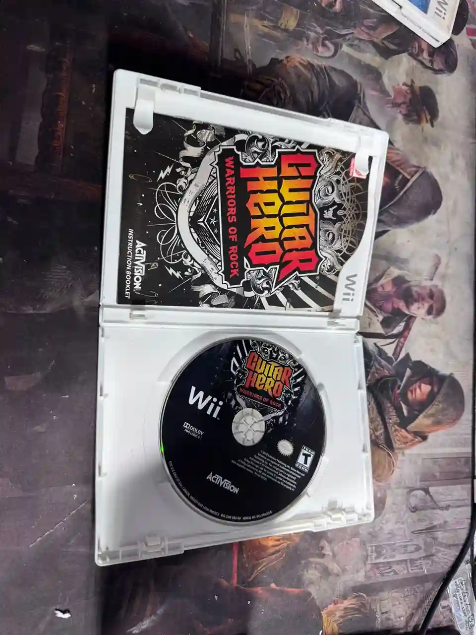 RL/ Gisele /😱JOGO GUITTAR HERO ORIGINAL WII 37,00 SEGUIDO DE 9,00