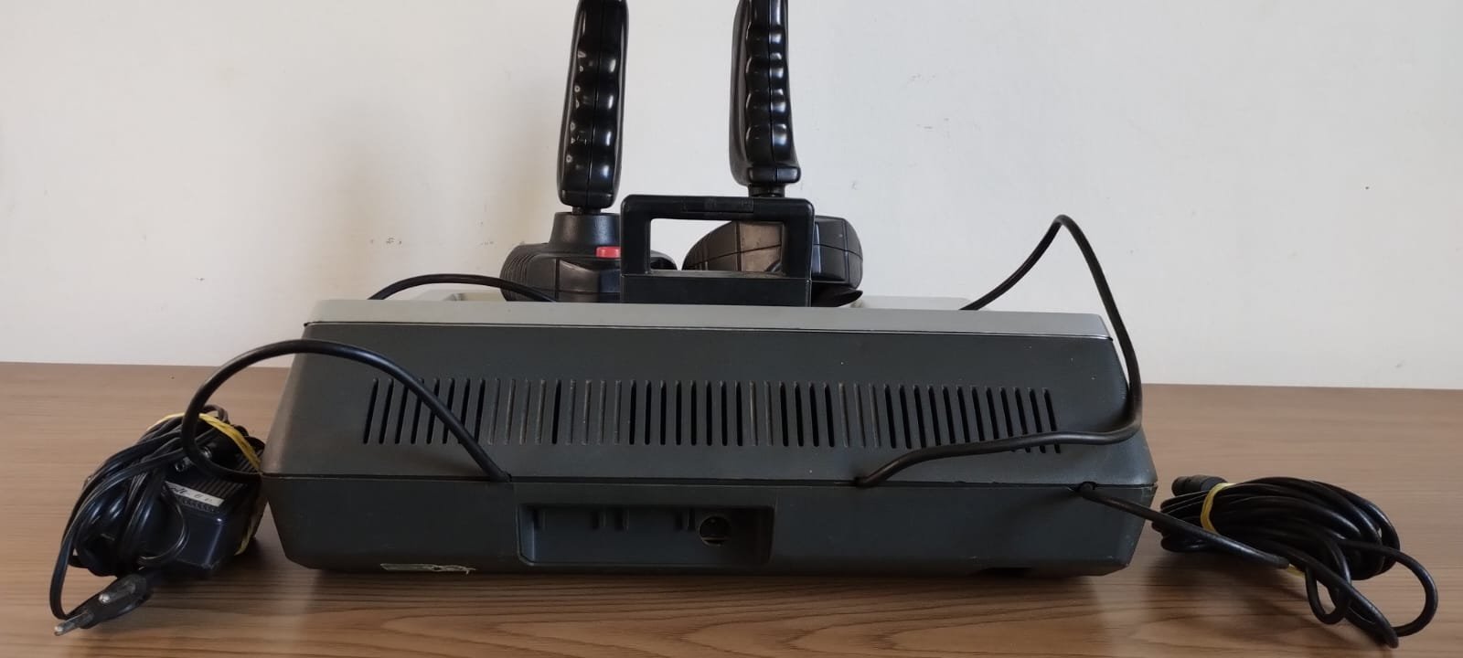 FH/ kevogames / RARIDADE Philips Odyssey² 179,00 SEGUIDOS DE 10,00