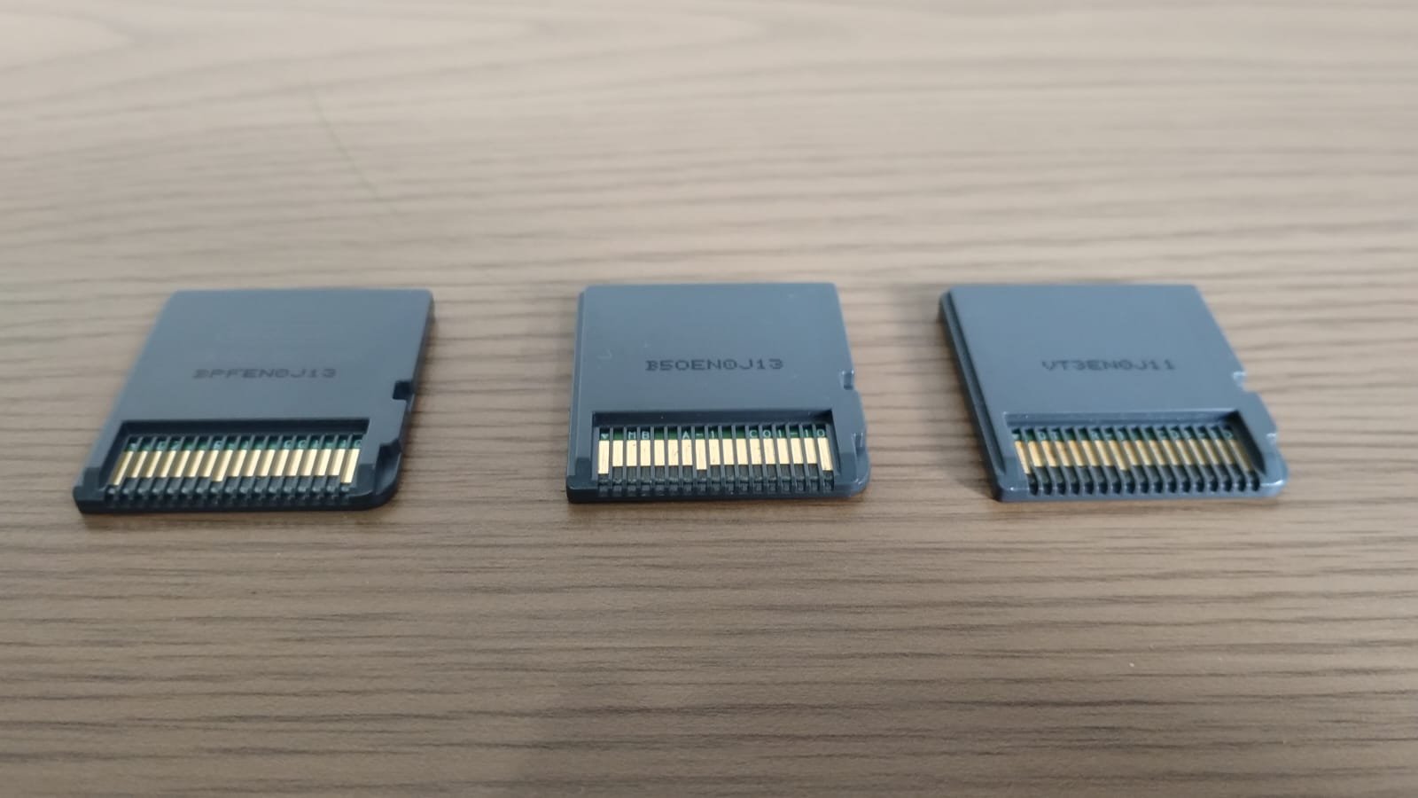 FH/ Evandro ferreira / LOTE 3 JOGOS ORIGINAIS DS 59,00 SEGUIDOS DE 5,00