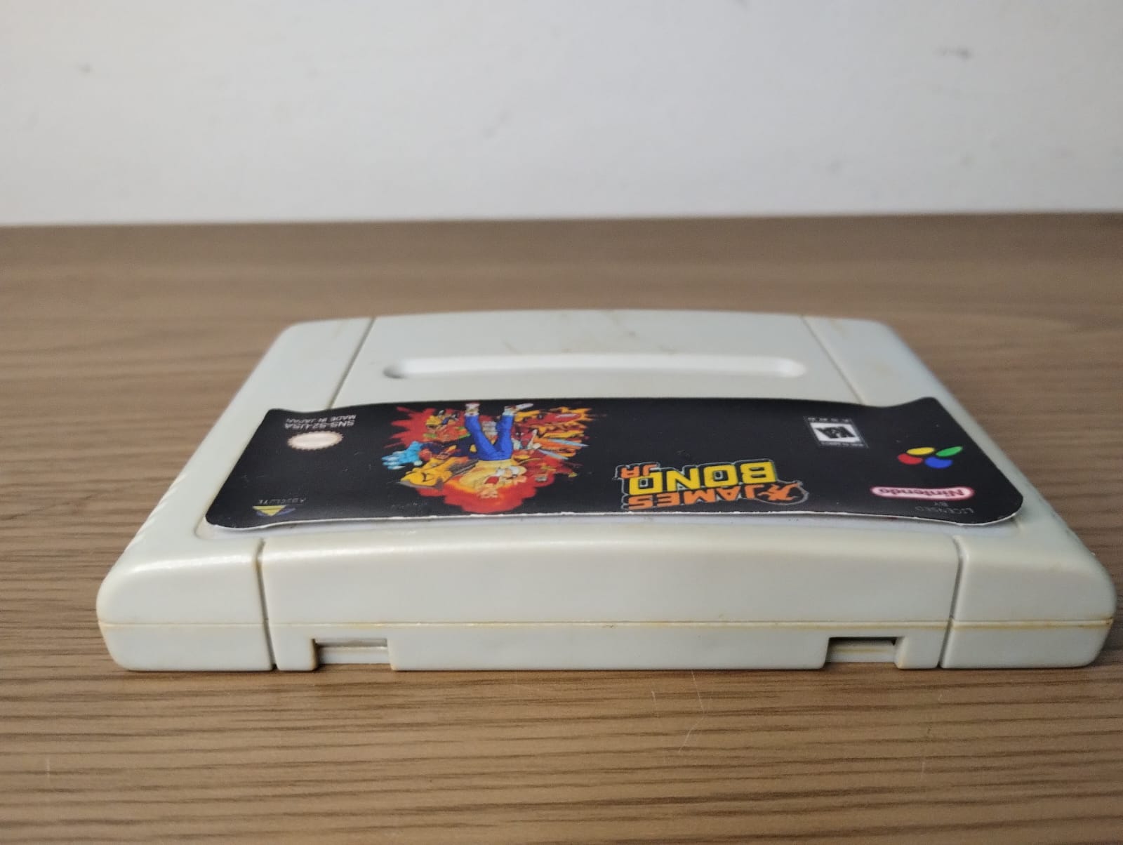 FH/ Erick Torres / JAMES BOND JR 26,00 SEGUIDOS DE 3,00