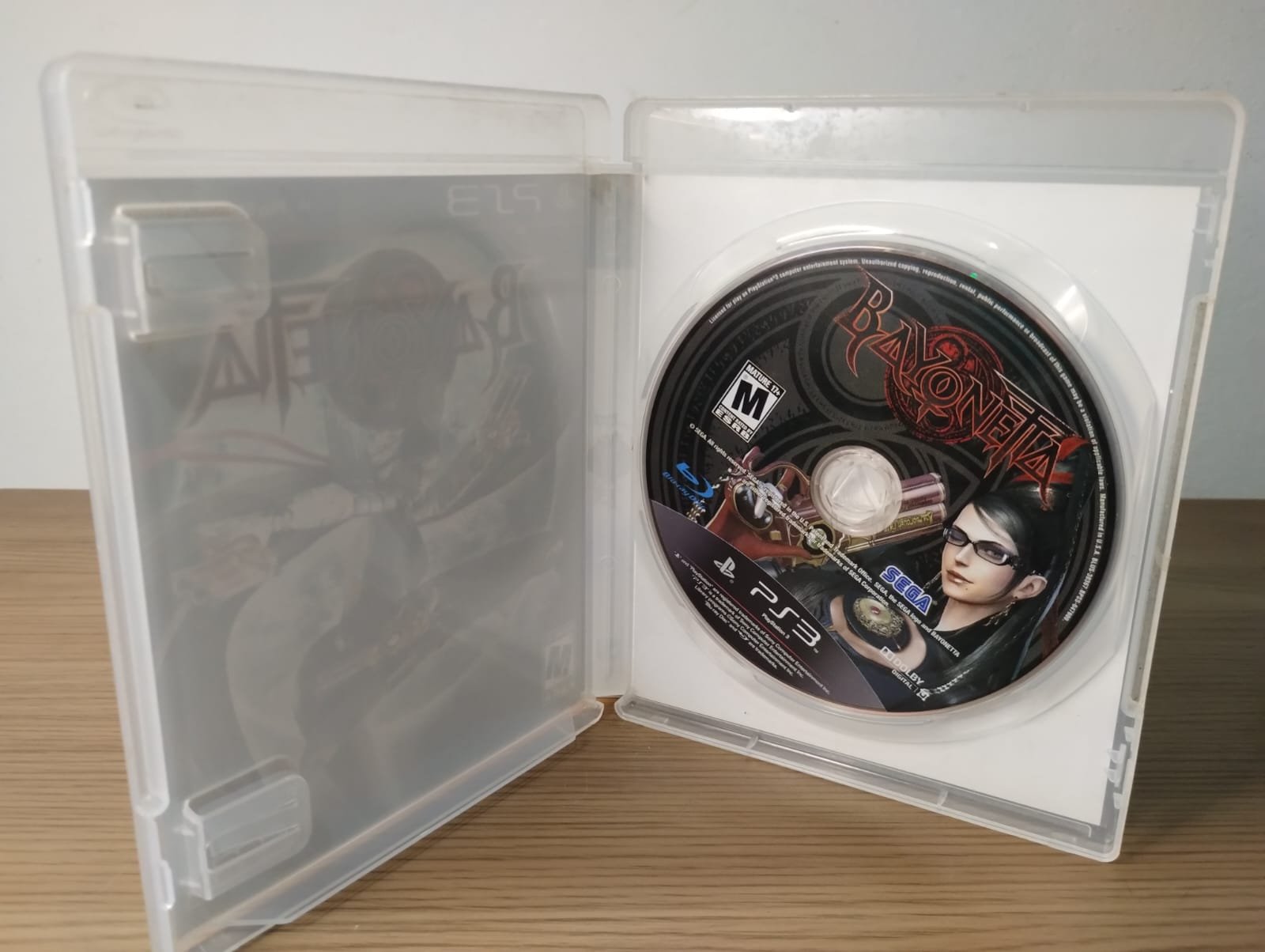 FH/ RodGranata / ORIGINAL BAYONETTA 48,00 SEGUIDOS DE 5,00
