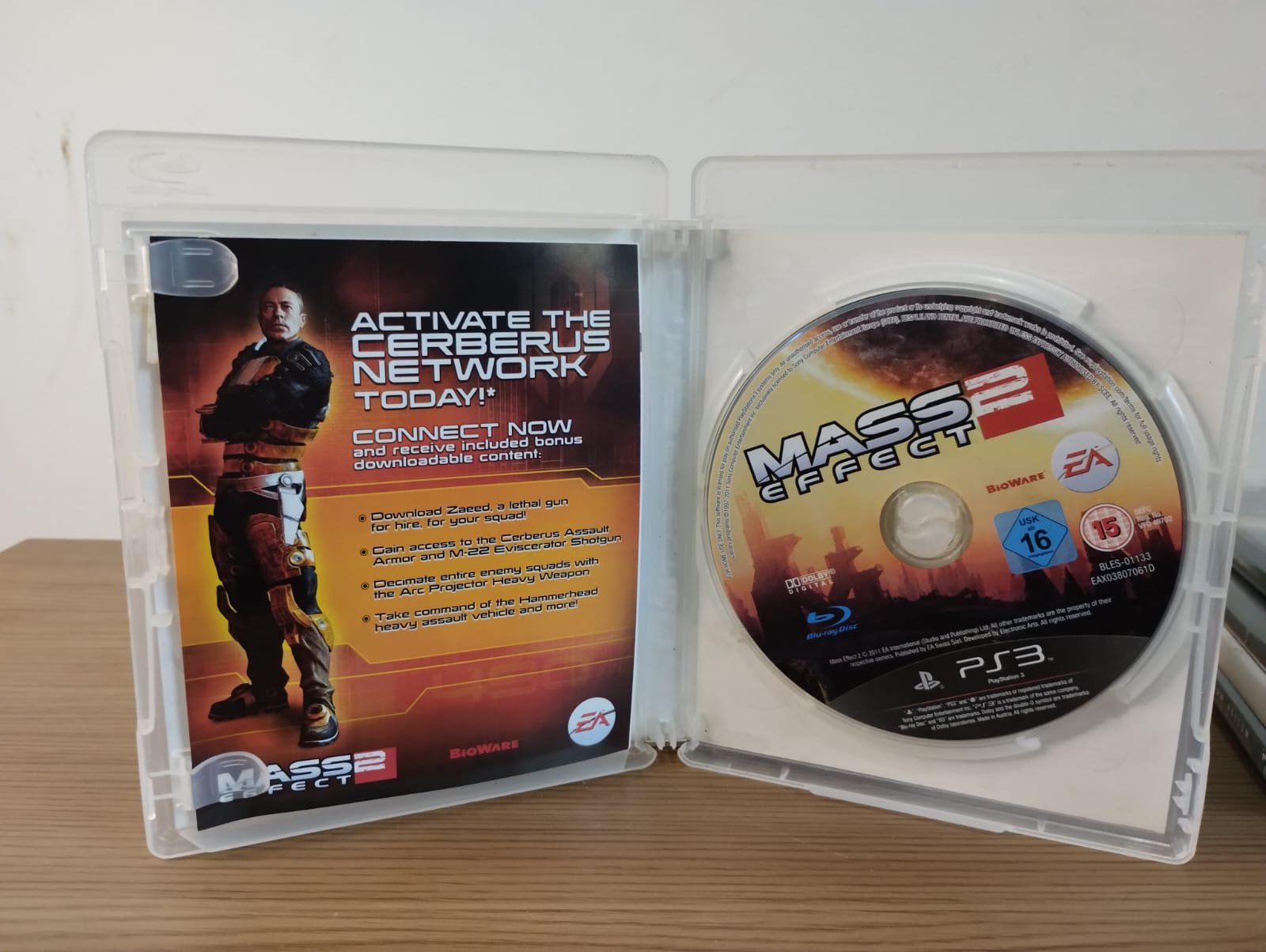 FH/ ORIGINAL MASS 2 EFFECT 23,00 SEGUIDOS DE 3,00