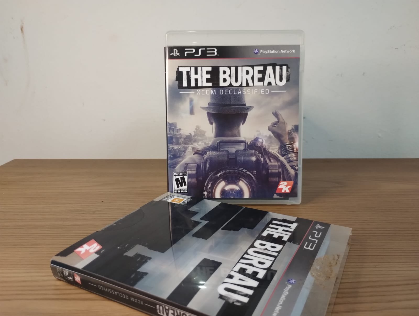 FH/ ORIGINAL THE BUREAU 33,00 SEGUIDOS DE 3,00