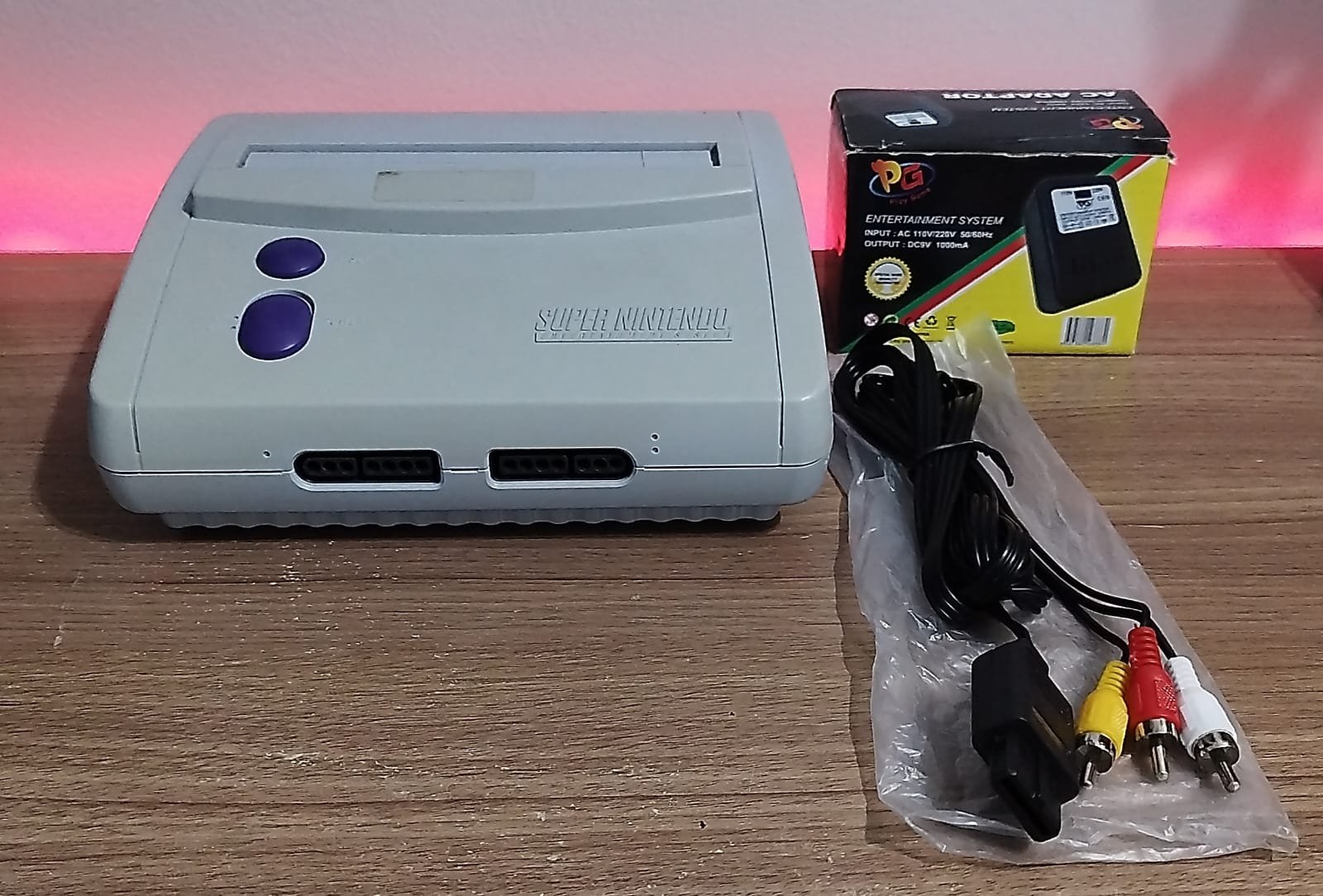 FB/ Gisele /CONSOLE SNES BABY AV/RF 89,00 SEGUIDOS DE 9,00