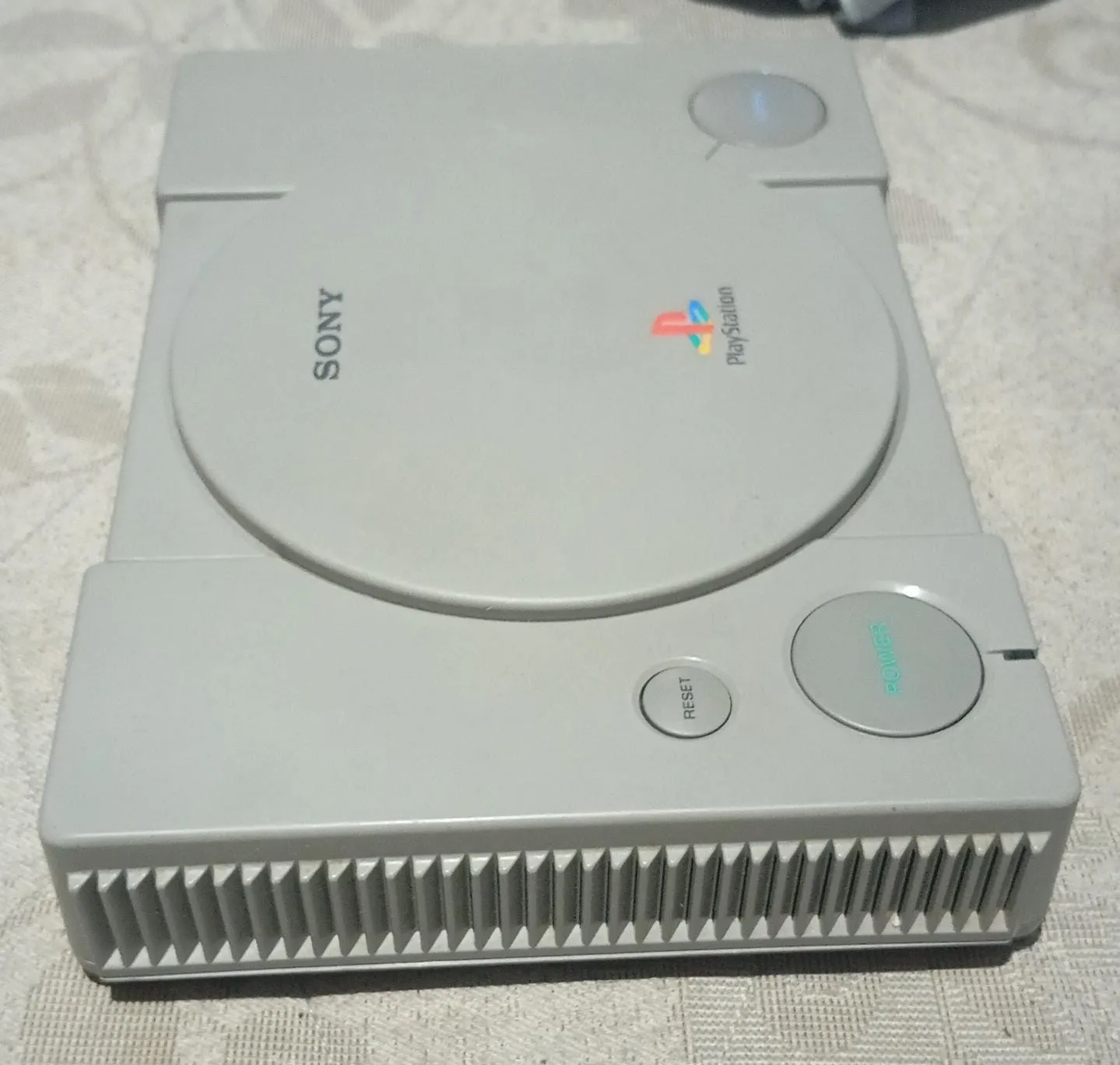 AD/ Adones /PS1 COMPLETO SAIDA AV SCPH1001 TOP! 93,00 SEGUIFOS DE 50,00