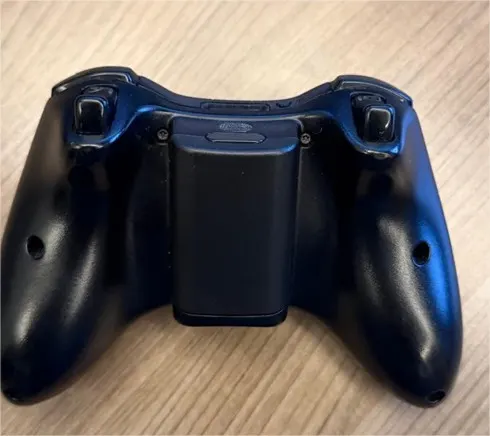 R9/ ORIGINAL CONTROLE XBOX 360 – 49,00 SEGUIDOS DE 7,00