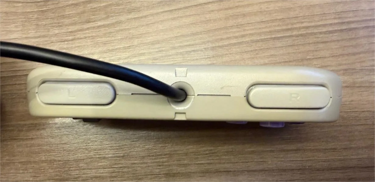 R9/ Evandro ferreira /ORIGINAL CONTROLE SNES 🎮🎮 47,00 SEGUIDOS DE 9,00 🚨🚨