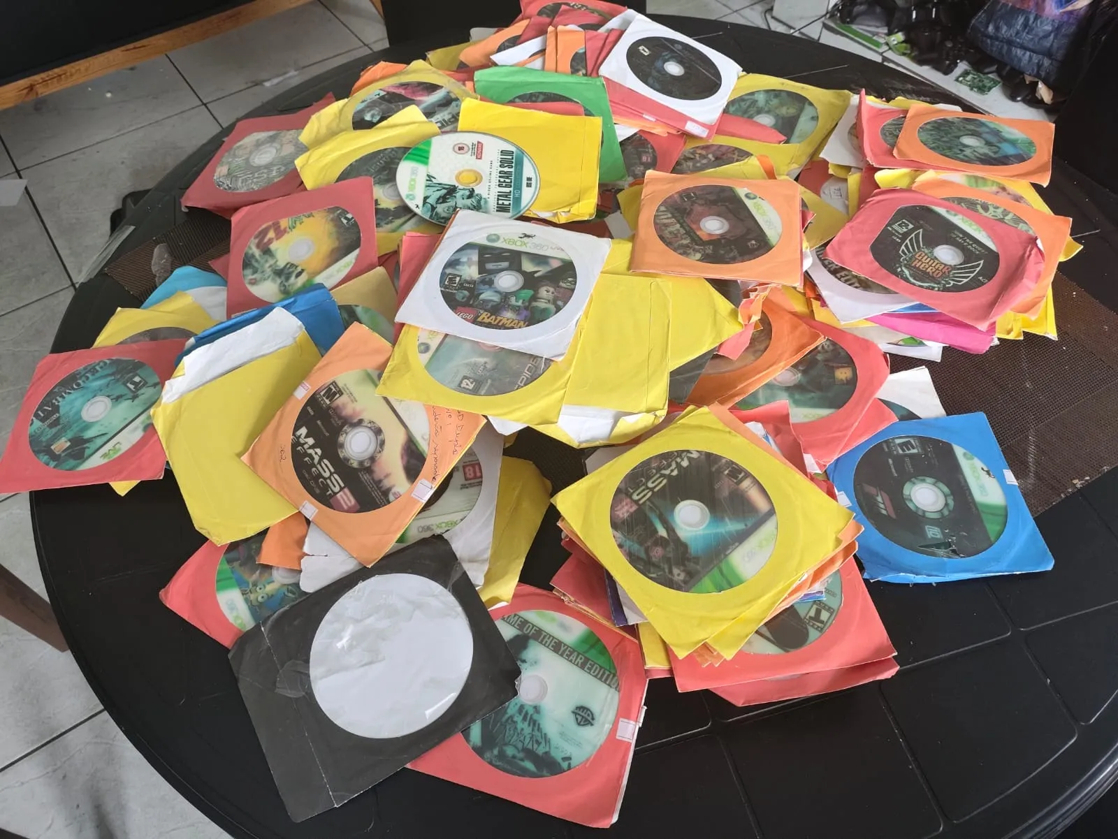 WA/ Nilmar /LOTE COM 280 JOGOS XBOX! 115,00 SEGUIDOS DE 9,00