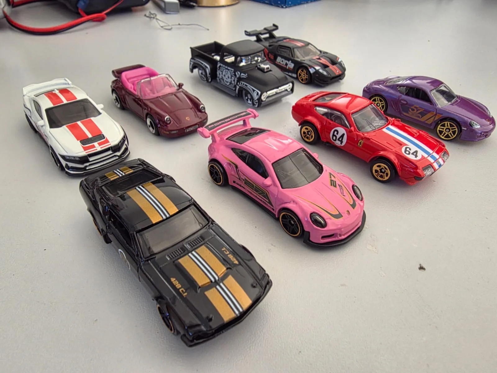 BG/ Piris /LOTE HOTWHEELS! 38,00 SEGUIDOS DE 6,00