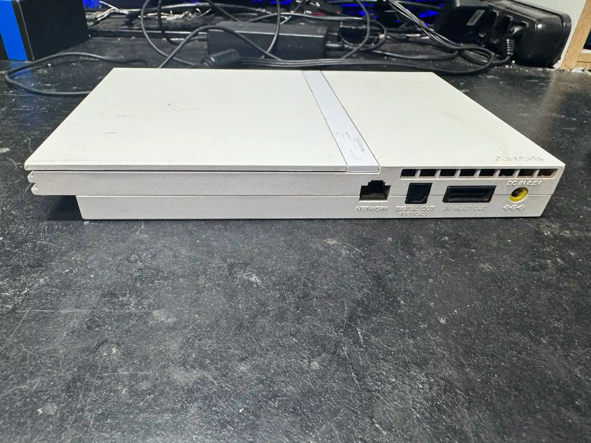 RL/ Helio /LINDO PS2 SLIM BRANCO 83,00 SEGUIDOS DE 17,00