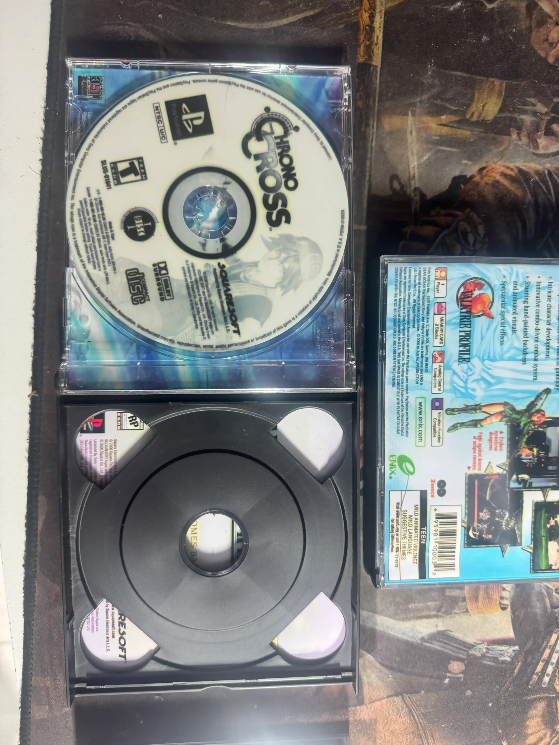 RL/ ALEXANDRE PERES/ LOTE 3 JOGOS PS1 PRENSADOS 21,00 SEGUIDOS DE 11,00