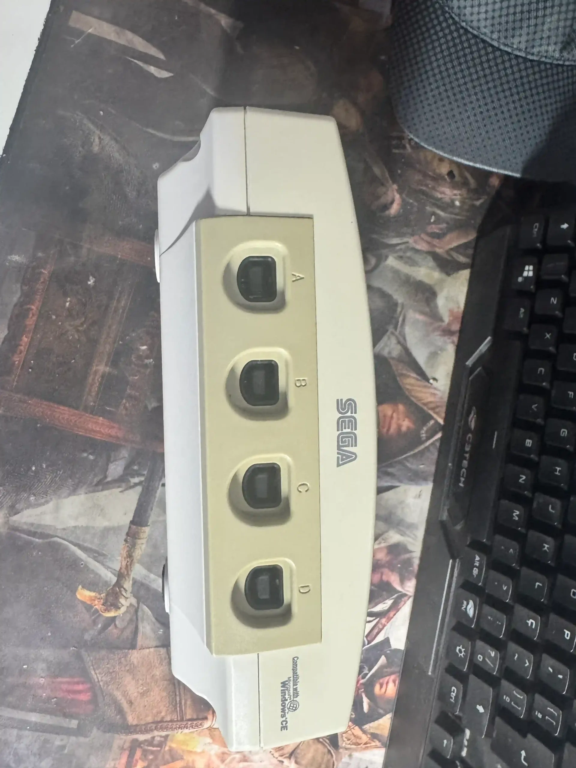 RL/ GUTAUM/ LINDO DREAMCAST 99,00 SEGUIDOS DE 35,00