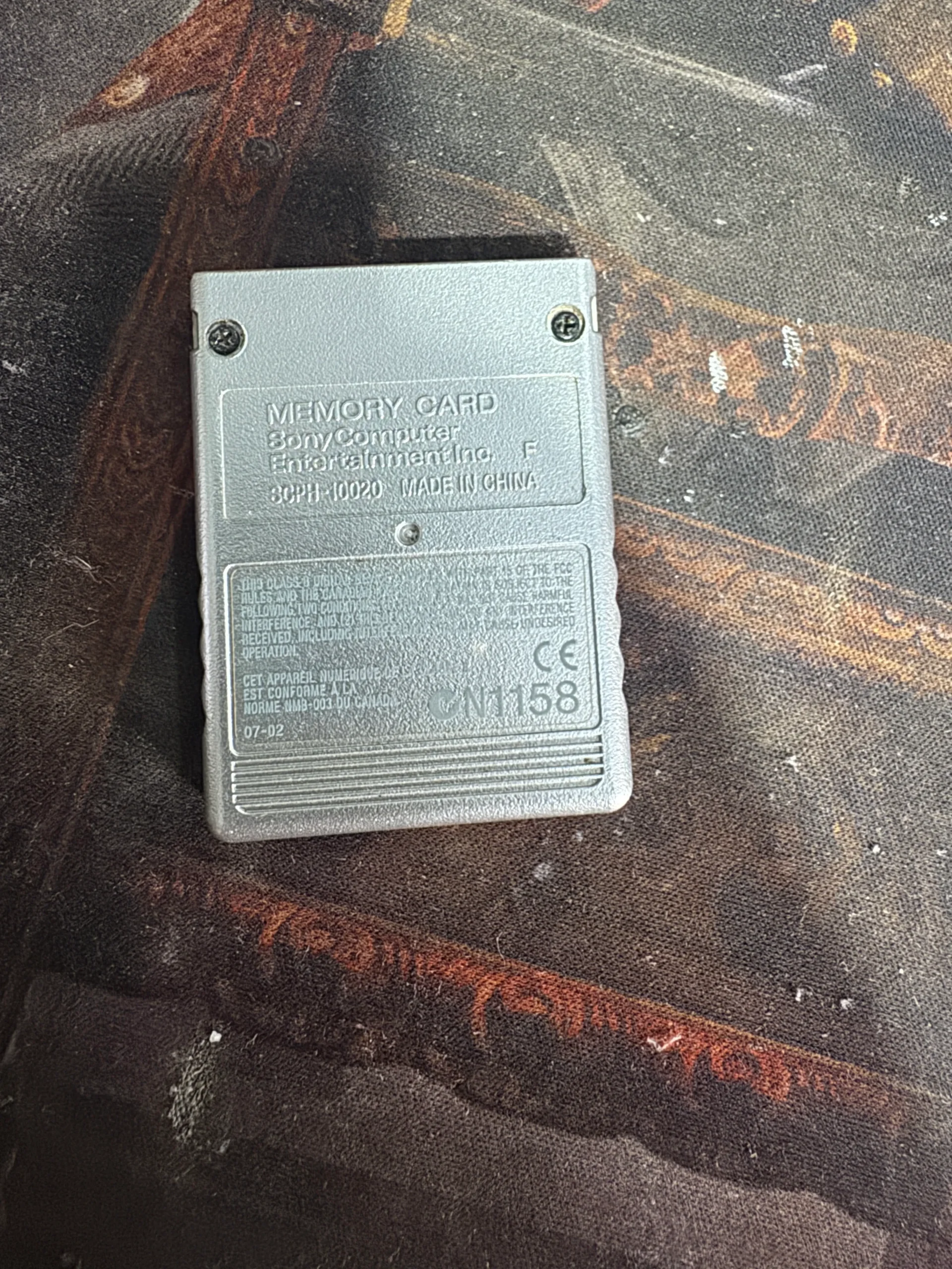 RL/ 17thiagoov/ LINDO MEMORI CARD  PRATA PS2 26,00 SEGUIDOS DE 12,00