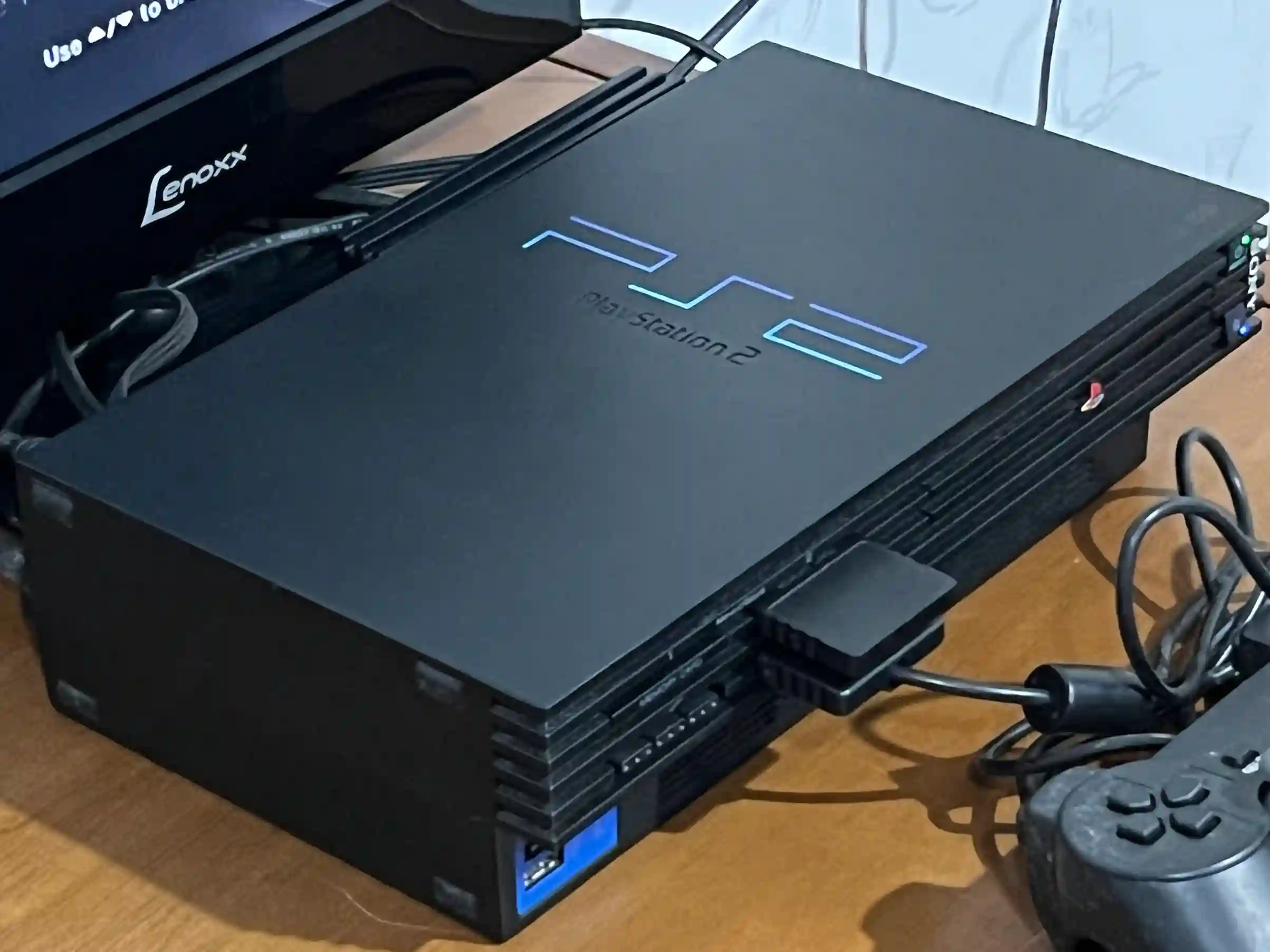 CX/ LINDO PS2 FAT+OPL+MODEM! 10,00 SEGUIDOS DE 10,00