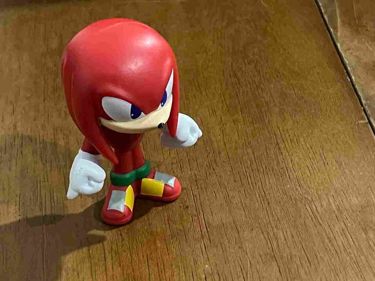 CX/ Geimison /BONECO KNUCKLES! 3,00 SEGUIDOS DE 3,00