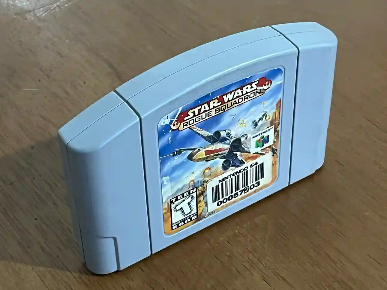 CX/ 17thiagoov /100%ORIGINAL! STAR WARS ROGUE. 77,00 SEGUIDOS DE 12,00